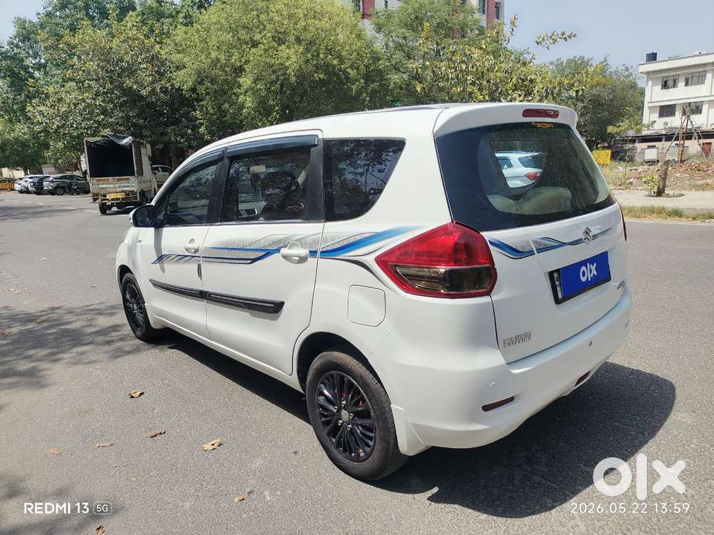 Maruti Suzuki Ertiga 1.5 Vxi, 2015, Cng & Hybrids