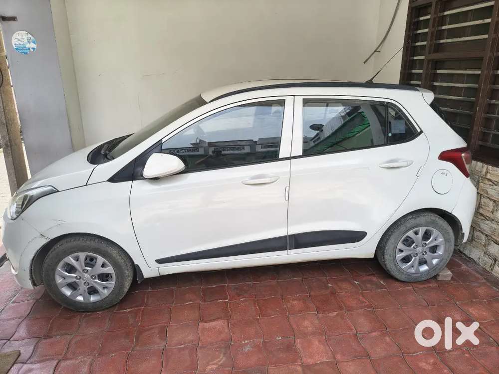 Hyundai Grand I10 Sportz 2016 Edition
