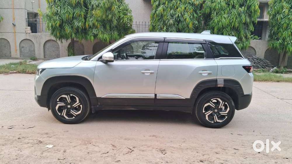 Maruti Suzuki Brezza 1.5 Lxi Cng, 2023, Petrol