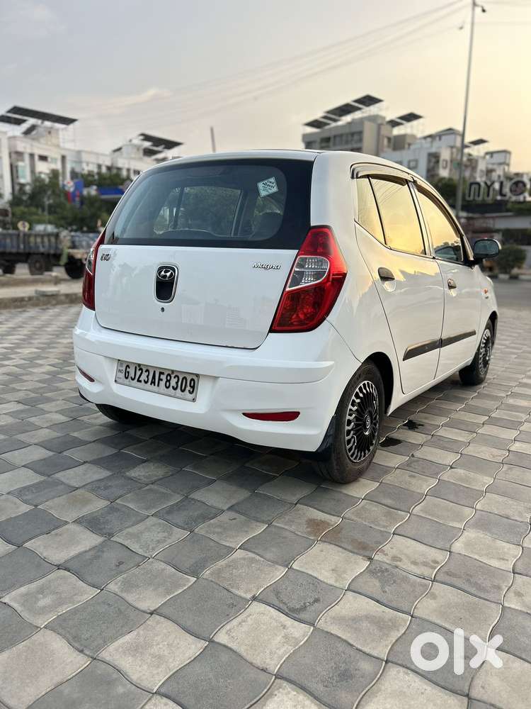 Hyundai I10 Magna 1.1l, 2014, Cng & Hybrids