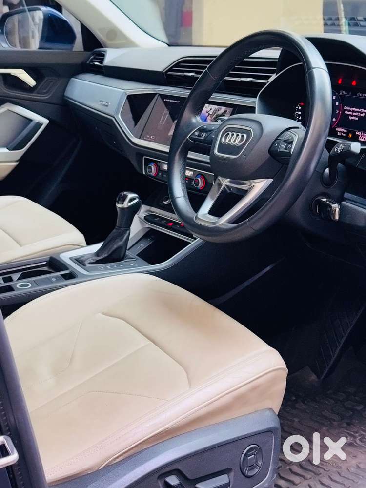 Audi Q3 40 Tfsi Premium Plus, 2022, Petrol
