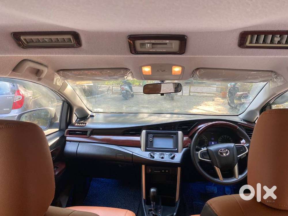 No Dealer Direct Party             Toyota Innova Crysta 2.8 Auto