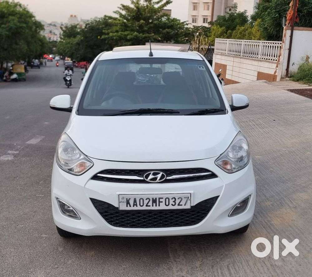 Hyundai I10 Asta 1.2 At Kappa2 With Sunroof, 2011, Petrol