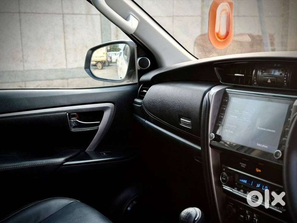Toyota Fortuner 4x2 Mt 2.8 Diesel, 2021, Diesel
