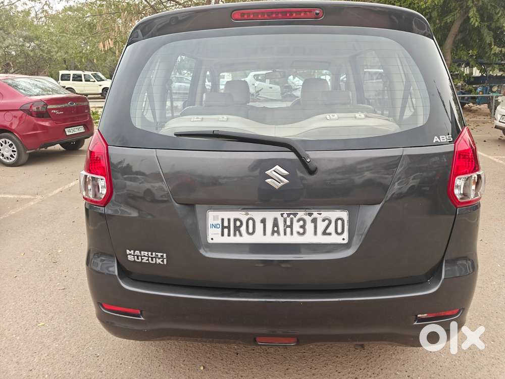 Maruti Suzuki Ertiga 2012-2015 Zxi, 2013, Petrol