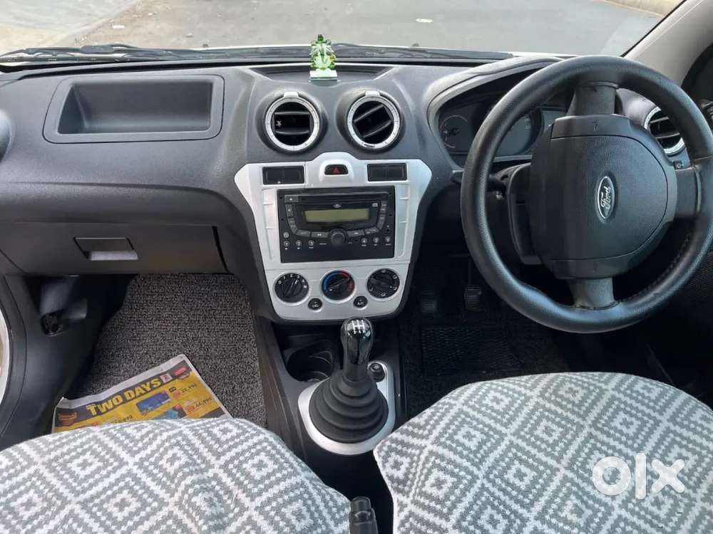 Ford Figo 2013 Diesel 105000 Km Driven