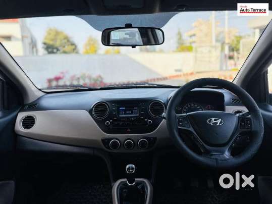 Hyundai Grand I10 2013-2016 Asta Option, 2015, Petrol