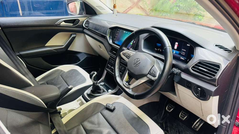 Volkswagen Taigun Topline 1.0 Tsi Petrol 2023