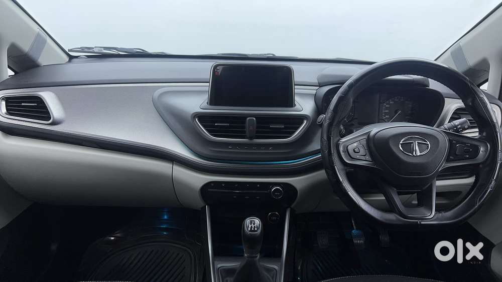 Tata Altroz 1.2 Xz I-turbo, 2022, Petrol
