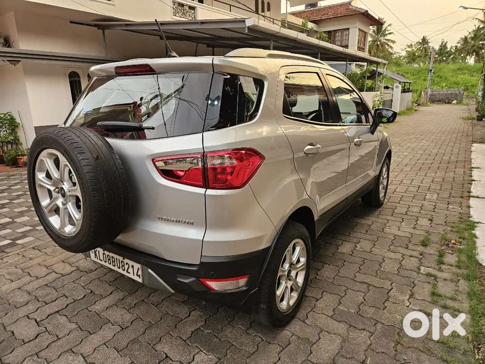 Ford Ecosport Titanium Plus With Sunroof