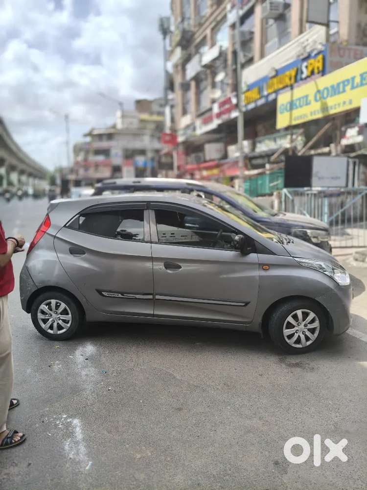 Hyundai Eon 1.0 Magna 2012