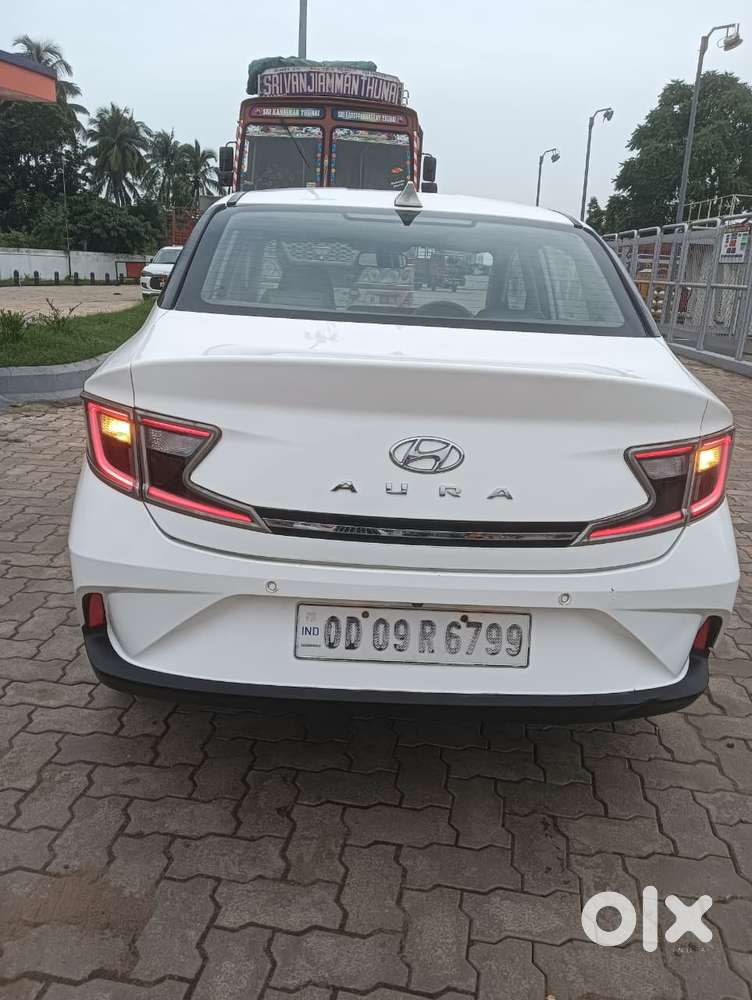 Hyundai Aura 1.0 Sx Plus Petrol, 2020
