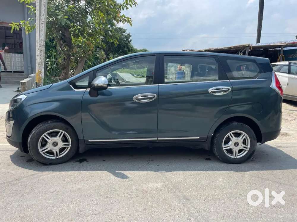 Mahindra Marazzo 2019 Diesel 95000 Km Driven