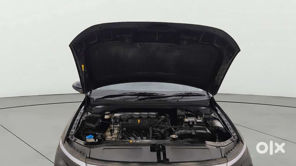 Hyundai Verna 1.5 Sx Ivt, 2024, Petrol