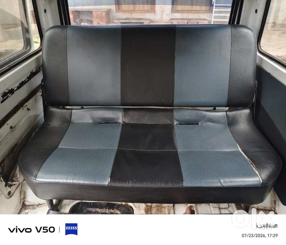 Maruti Suzuki Omni 8 Seater 2011