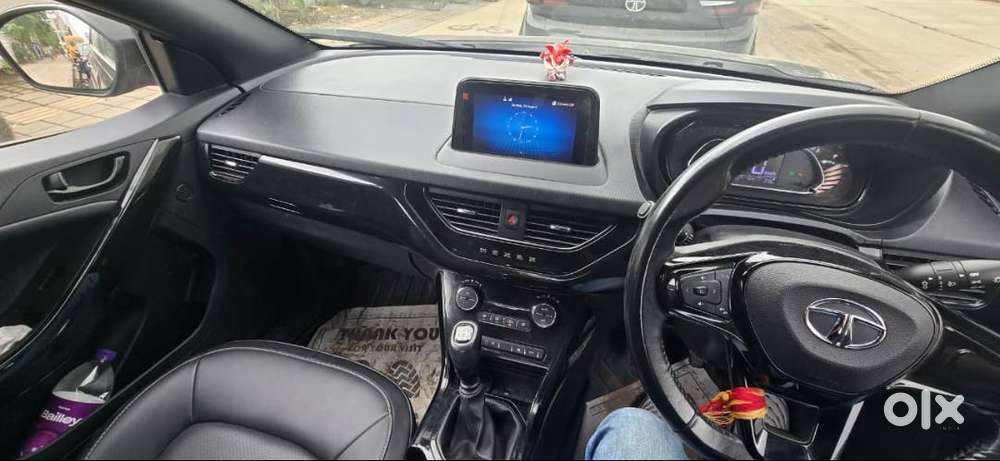 Tata Nexon 2022 Petrol Dark Edition