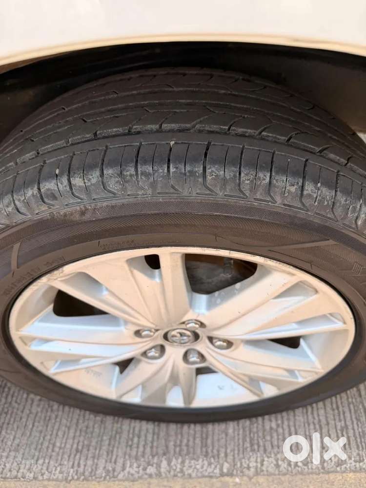 Toyota Innova Crysta 2.8 Zx At 7 Seater, 2018, Diesel