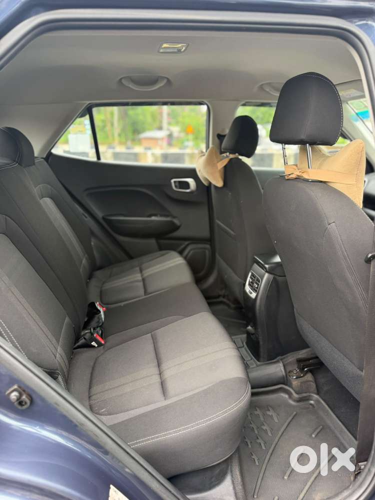 Hyundai Venue S, 2020