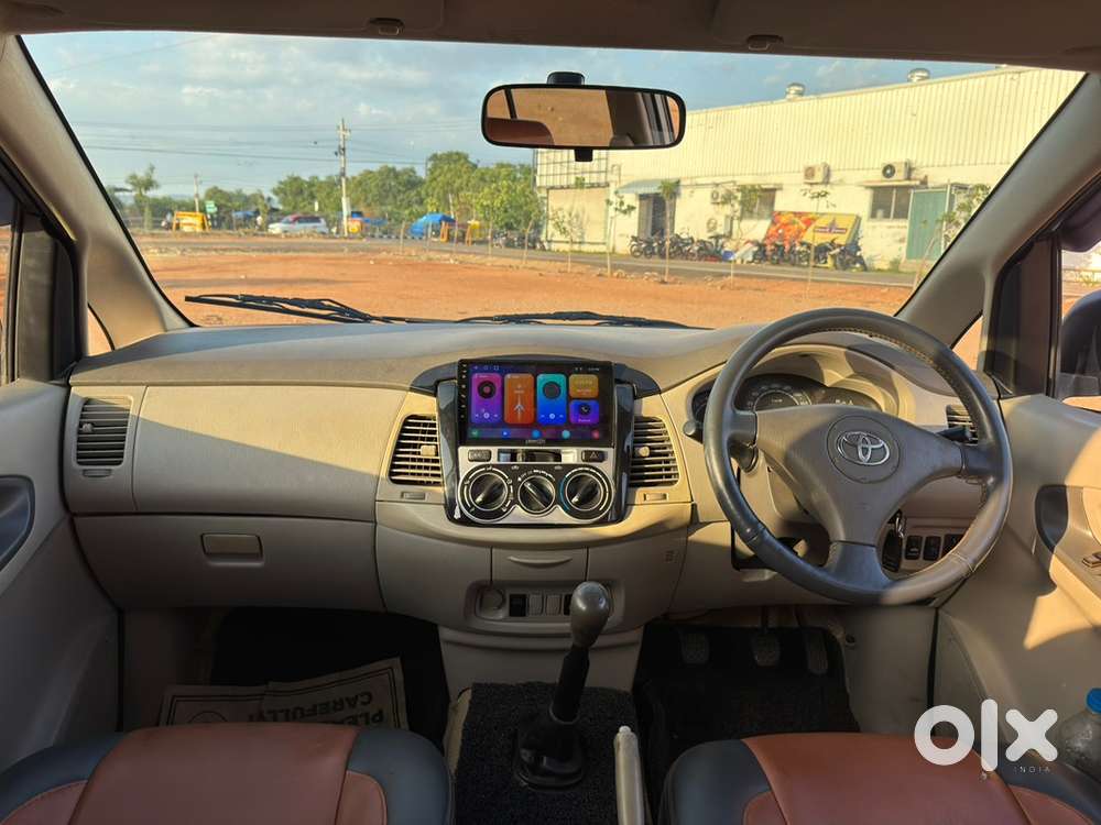 Toyota Innova 2.5 V Diesel