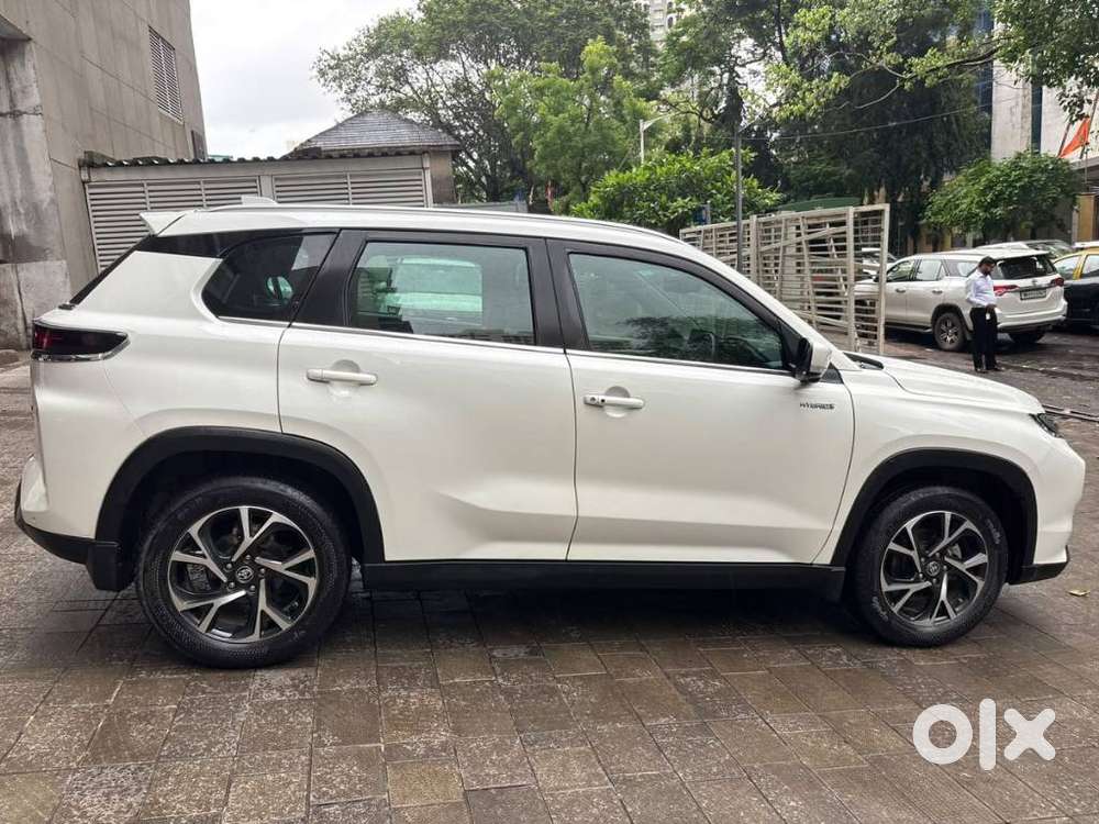 Toyota Urban Cruiser Hyryder V Hybrid Aero Edition, 2023, Petrol