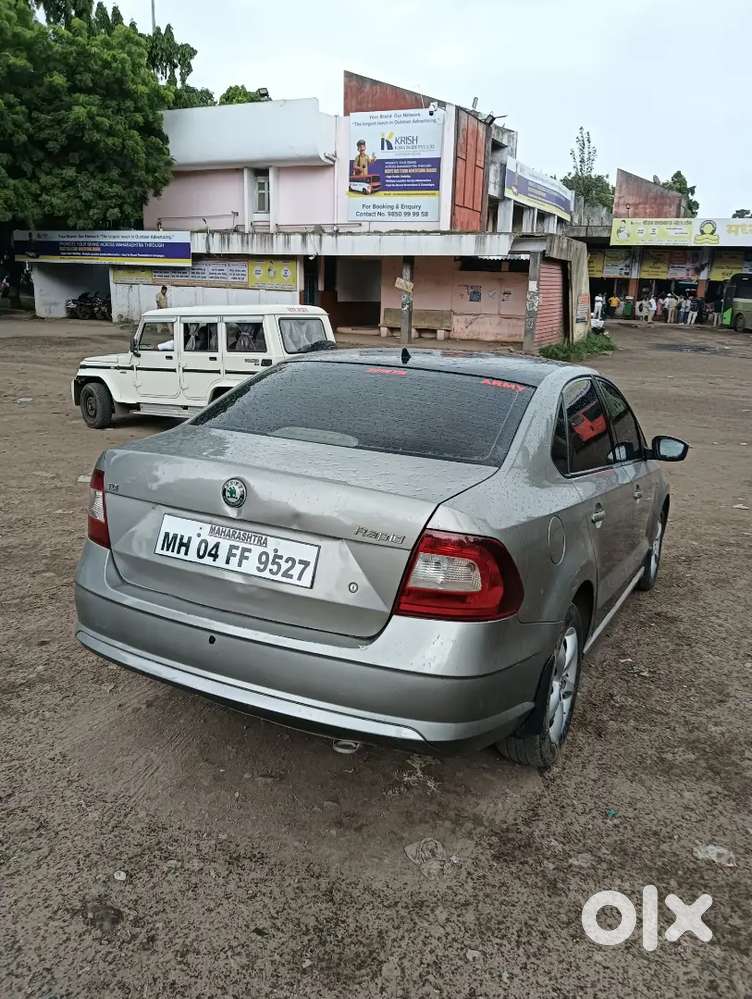 Skoda Rapid Tsi 2012