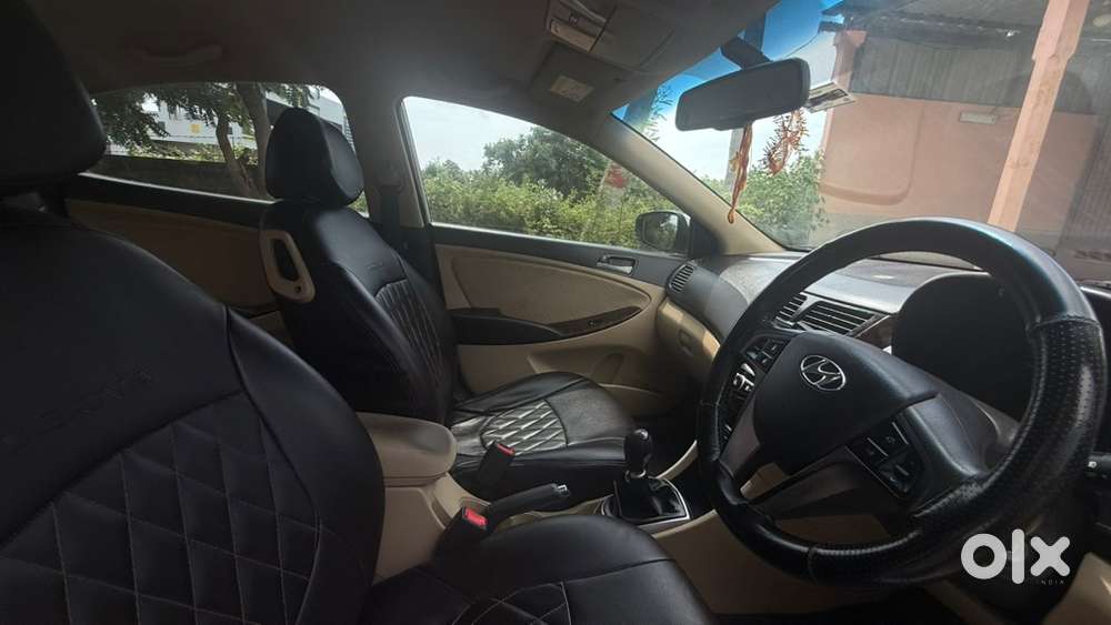 Hyundai Verna 2016