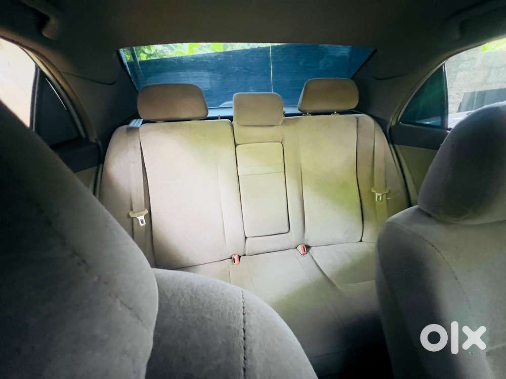 Toyota Corolla H1 2008