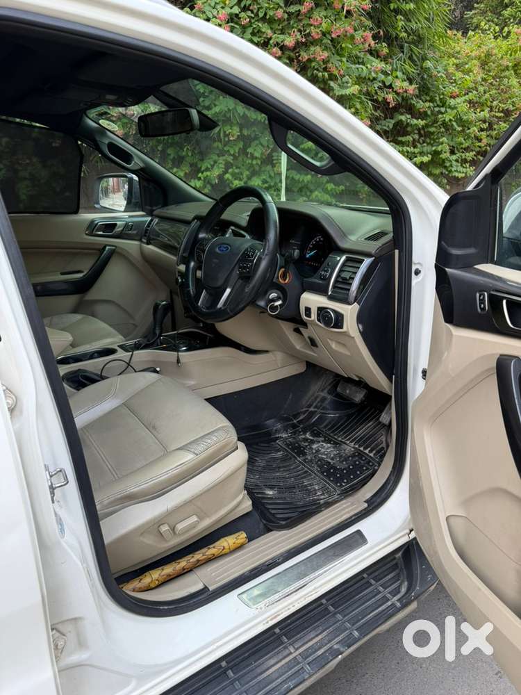 Ford Endeavour 3.2 Titanium 2017 Diesel