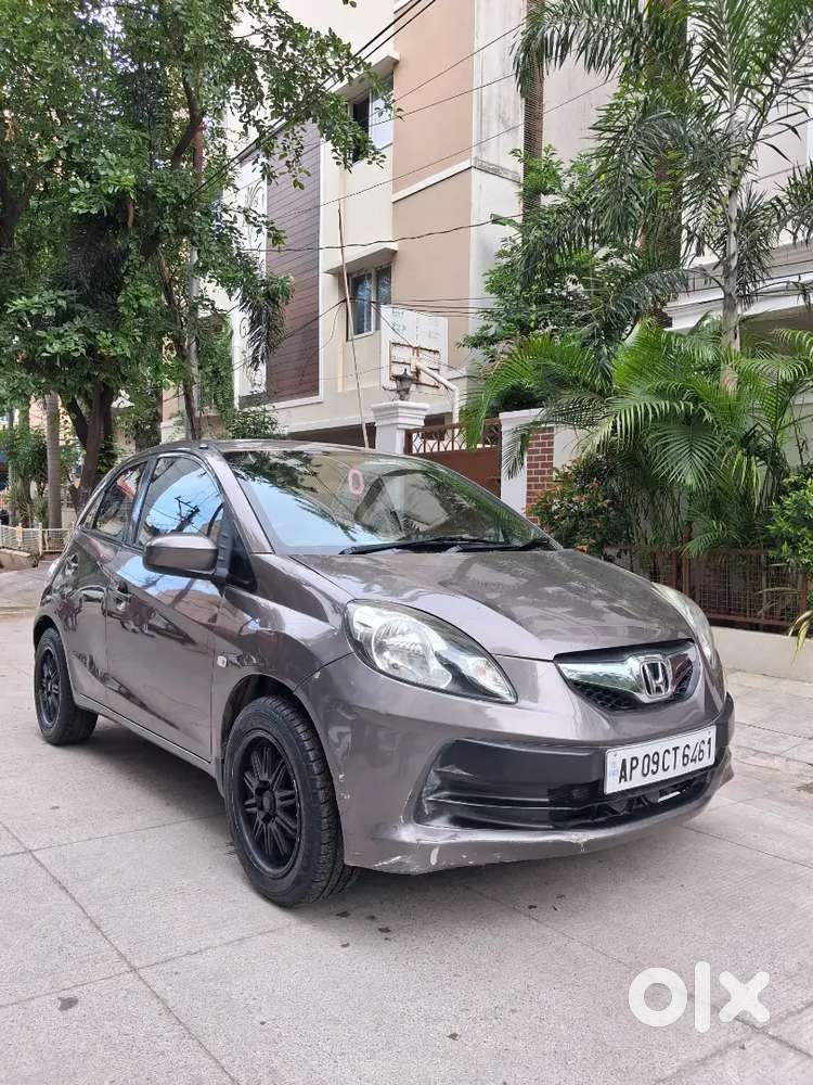 Honda Brio 2013 Petrol 76000 Km Driven