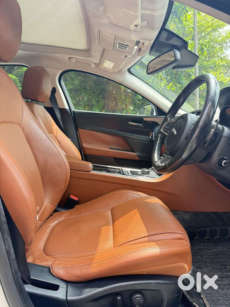 Jaguar Xe 2.0l Diesel Portfolio, 2019, Diesel