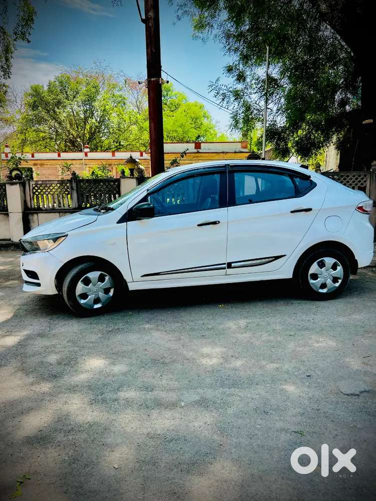 Tata Tigor 2022 Petrol Well Maintained