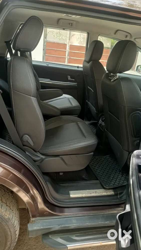 Tata Hexa Xta(2017)