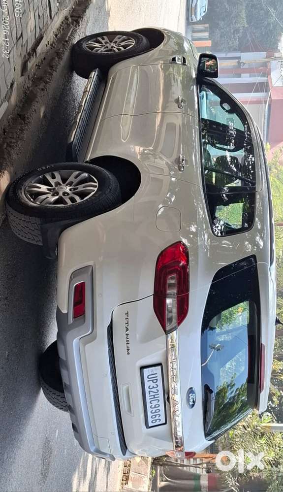 Ford Endeavour 2.2 Titanium At 4x2, 2016, Diesel