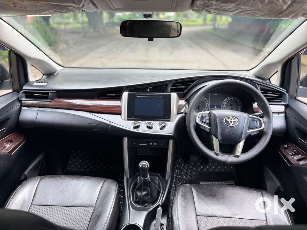 Toyota Innova Crysta 2.4 G Mt, 2018, Diesel