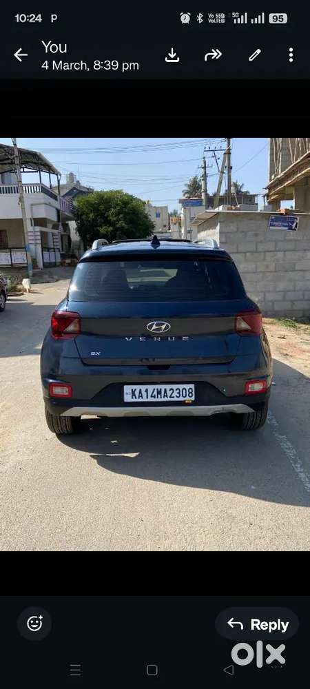 Hyundai Venue 2021 With Sunroof