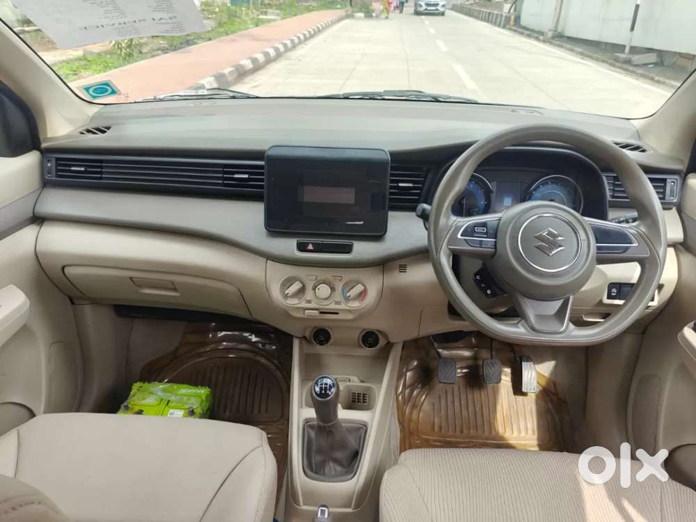 Maruti Suzuki Ertiga 1.5 Vxi, 2021, Petrol