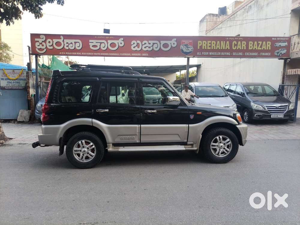 Mahindra Scorpio Vlx 2wd Airbag Se Bsiv, 2013