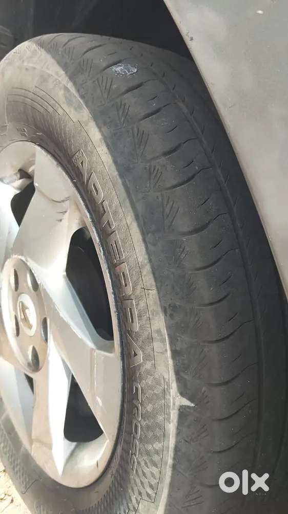 Renault Duster Diesel Car 2012