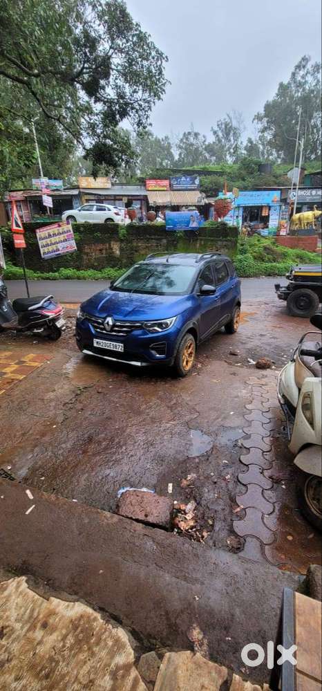 Renault Triber Automatic 2023
