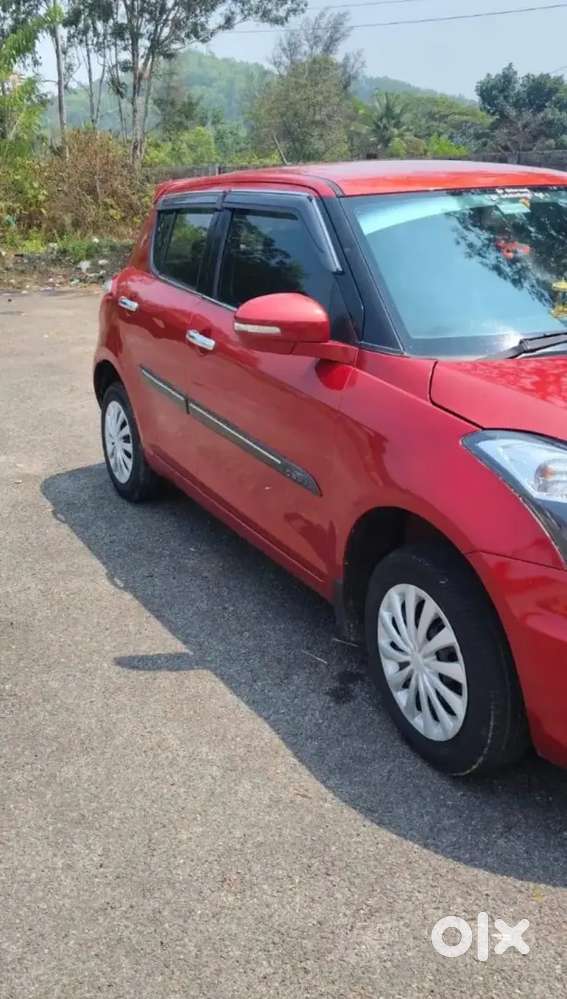 Maruti Suzuki Swift Ldi 2011 26