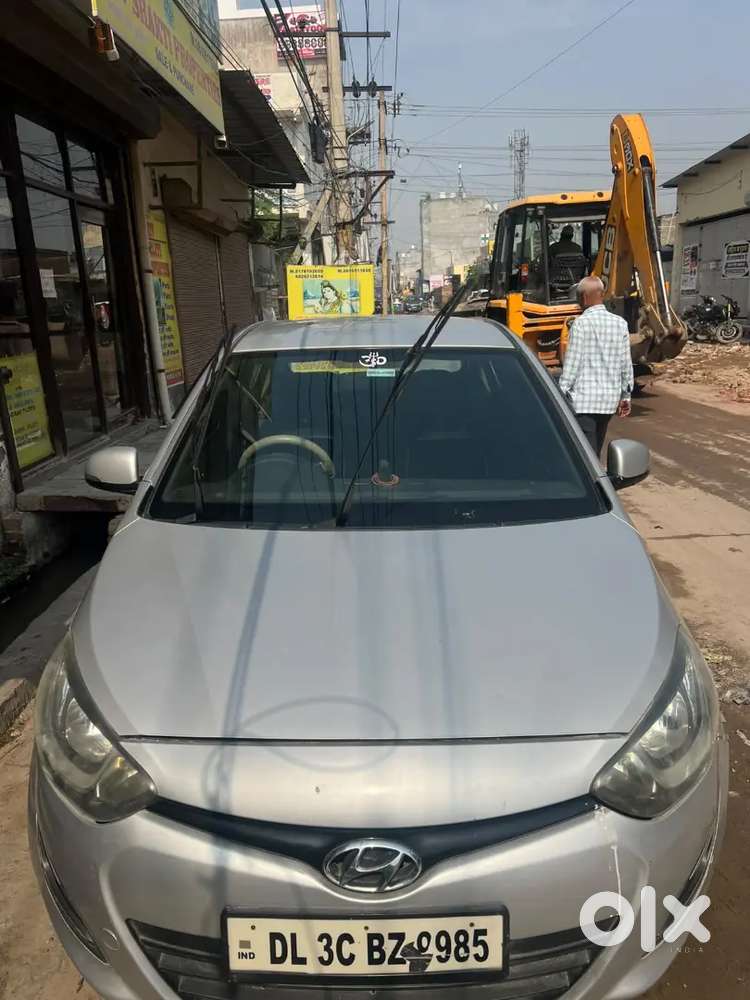 Hyundai I20 1.2 Magna 2014 Cng And Petrol Both ,ac Fully Worked