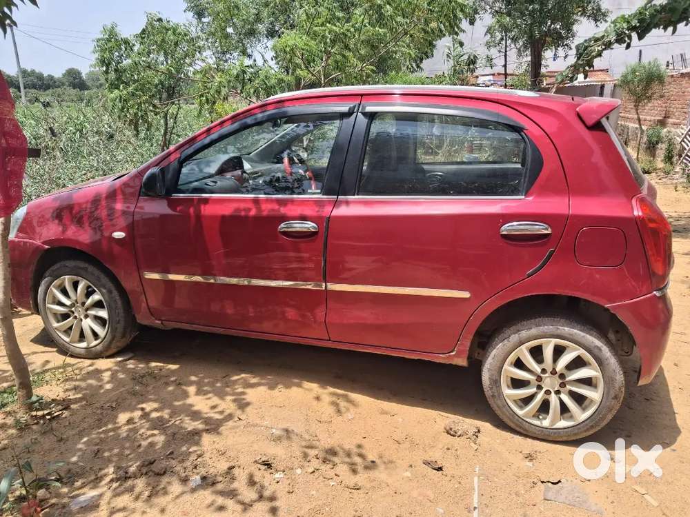 Toyota Etios Liva 2012 Diesel 179000 Km Driven