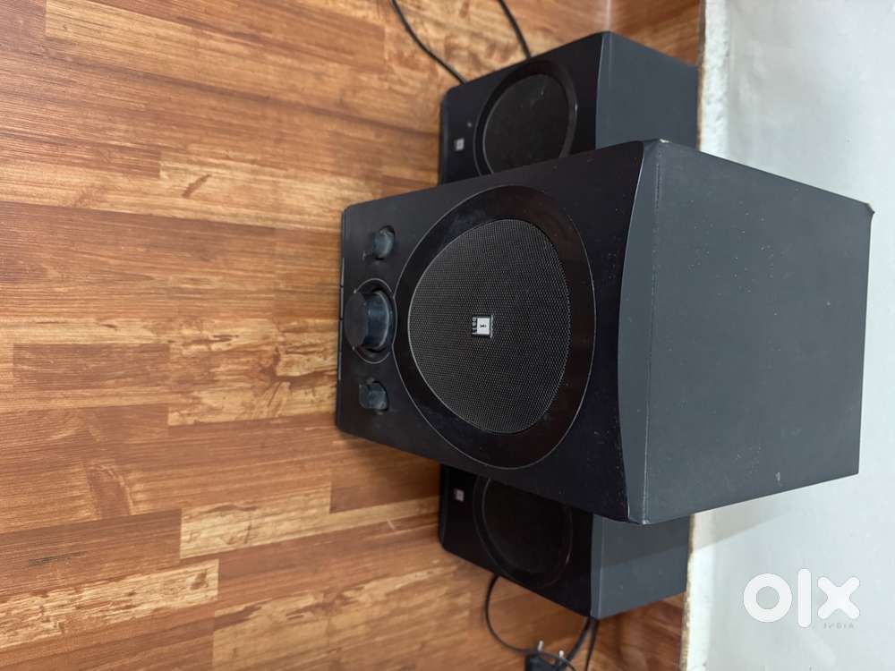 I-Ball speakers