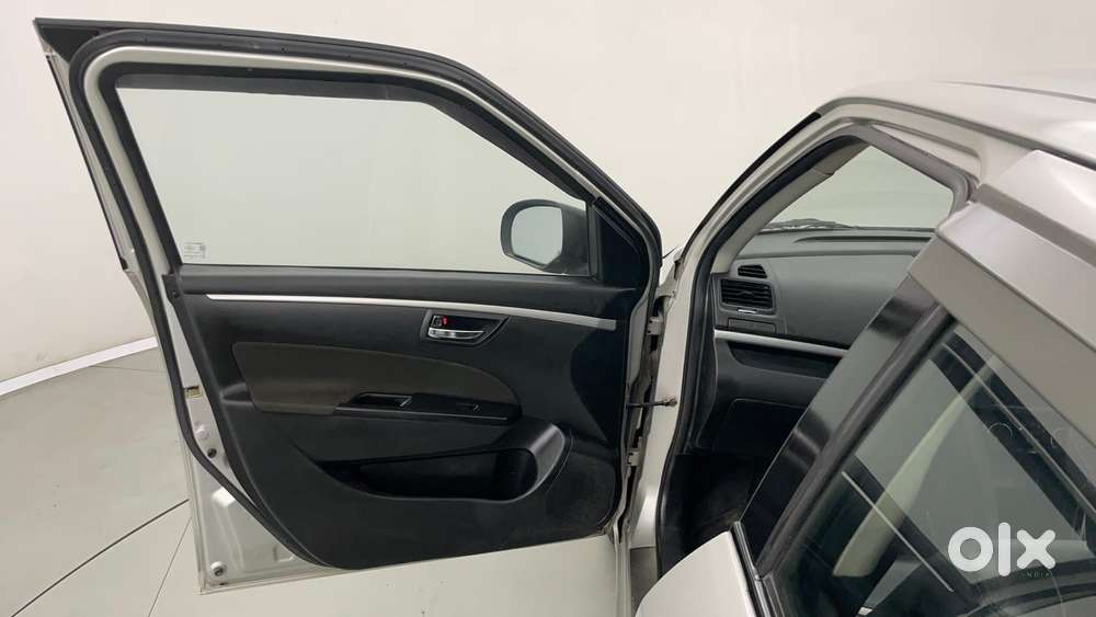 Maruti Suzuki Swift Vvt Vxi, 2014, Petrol