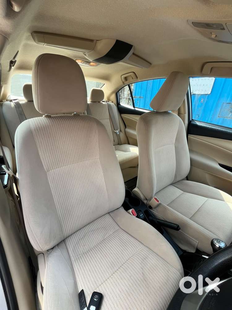Toyota Yaris Ativ G Cvt, 2021, Petrol