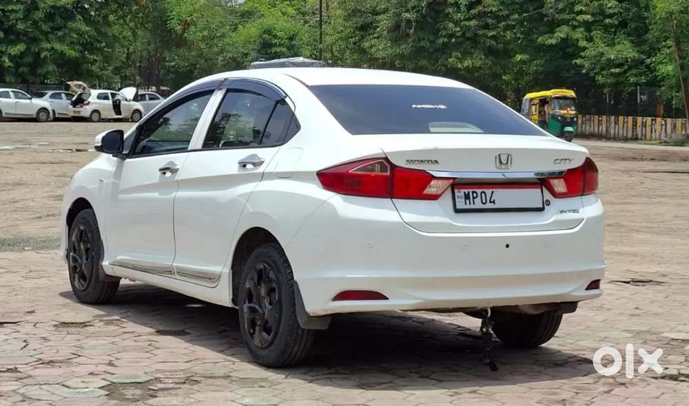 Honda City V Mt, 2015, Petrol