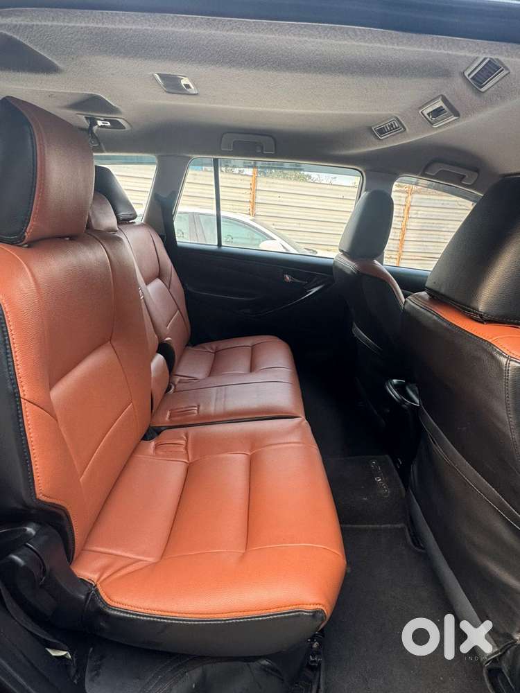 Toyota Innova Crysta 2.4 G Mt 8s, 2018, Diesel