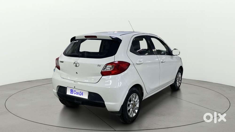 Tata Tiago 1.2 Revotron Xz, 2016, Petrol