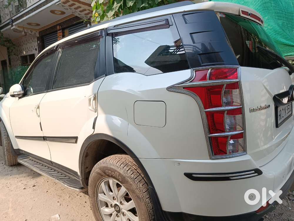Mahindra Xuv500 Diesel 2015 W10 Top Model With Sunroof