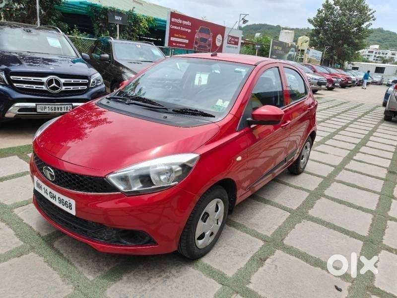 Tata Tiago 1.2 Revotron Xta, 2017, Petrol